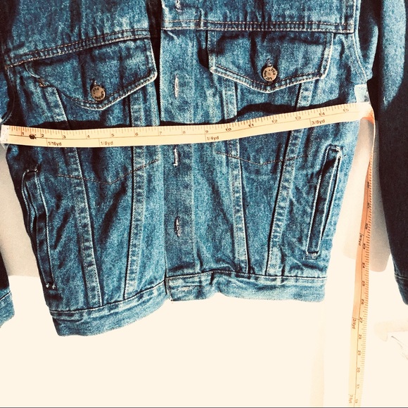 London Fog Cropped Denim Jean Jacket - Picture 4 of 6